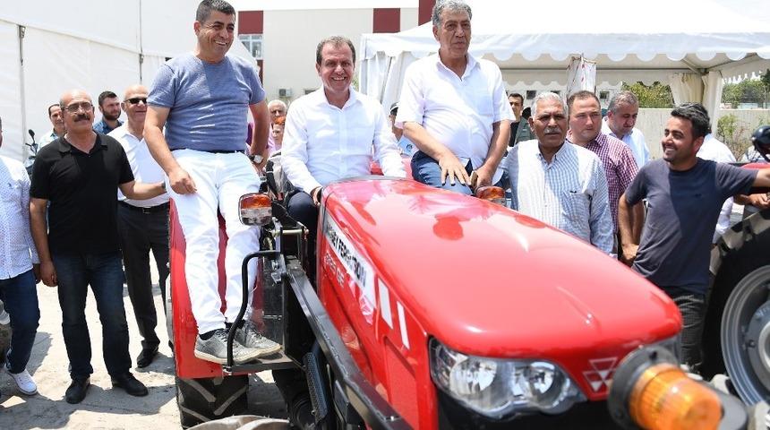 Seçer: “Büyükşehir olarak hal esnafına ve üreticilere gerekli desteği vereceğiz”