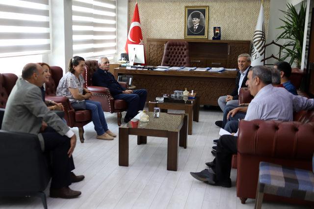 CHP'li Kaya'dan Mardin'de HDP'li eş başkanlara ziyaret