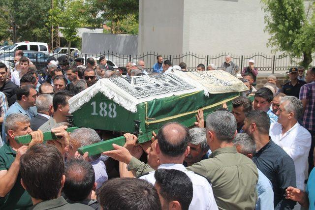 Trabzon İl Jandarma Komutanının babası Konya’da son yolculuğuna uğurlandı