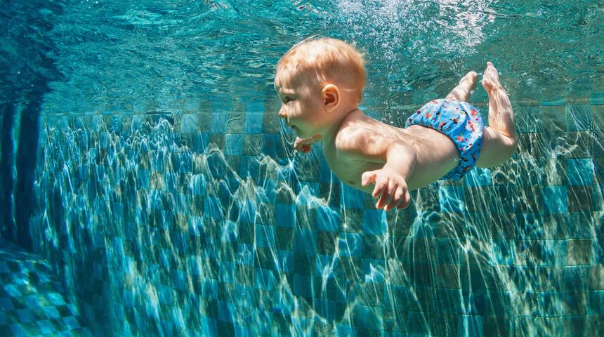 Bebeğinizin suya girmesi i&ccedil;in... Bu uyarıya dikkat!