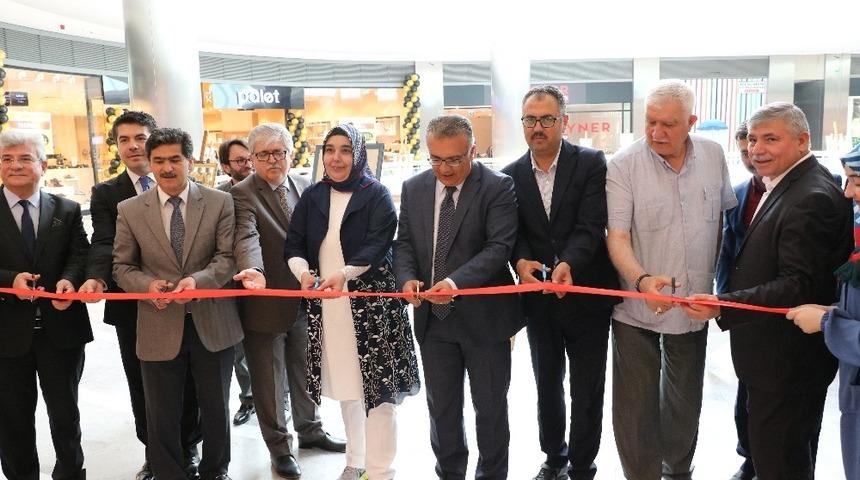 Afyon BİLSEM’den Park Afyon AVM’de geleneksel el sanatları sergisi