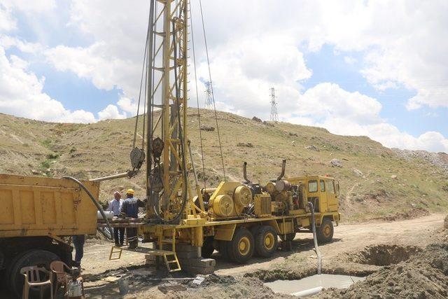 Beyüzümü ve Seyrantepe’de susuzluk sorunu çözülüyor