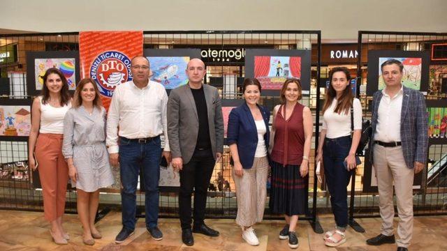 Hayalimdeki İş İnsanı yarışmasının eserleri sergilendi