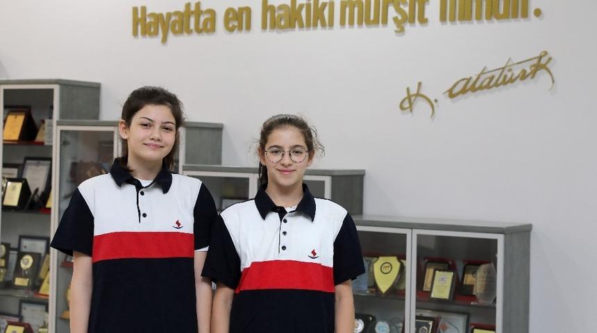 SANKO Okulları y&uuml;z&uuml;c&uuml;s&uuml; T&uuml;rkiye şampiyonu oldu