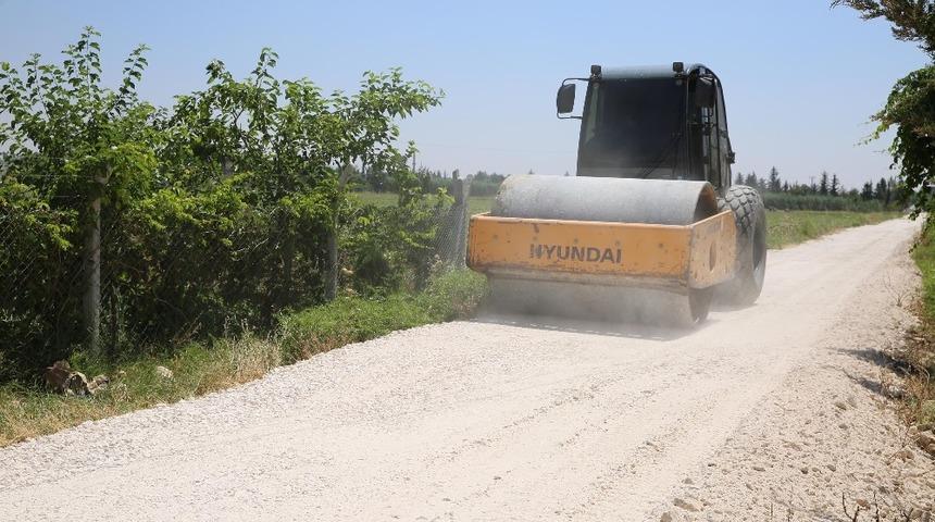 Haliliye&rsquo;de yol yapım &ccedil;alışmaları s&uuml;r&uuml;yor