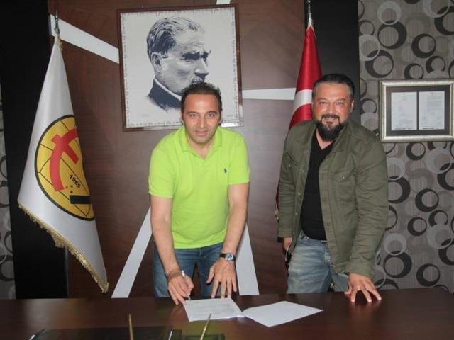 Eskişehirspor, Fuat Çapa ile sözleşme uzattı