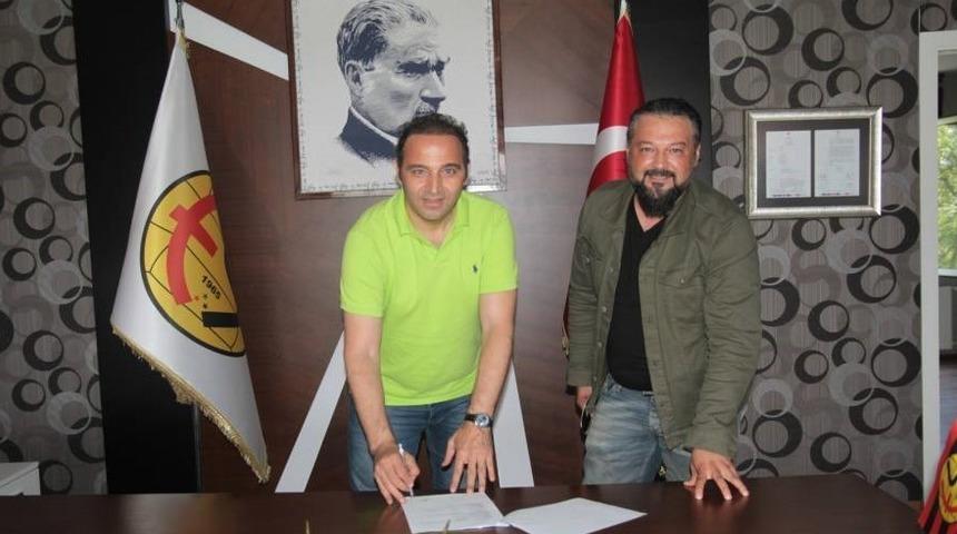 Eskişehirspor, Fuat Çapa ile sözleşme uzattı