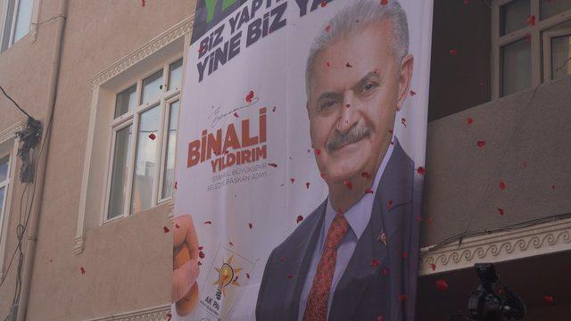 Sancaktepe'de Binali Yıldırım posteri