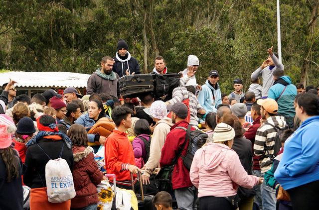 2019-06-14T181245Z_1780937894_RC1268771F20_RTRMADP_3_VENEZUELA-MIGRATION-ECUADOR