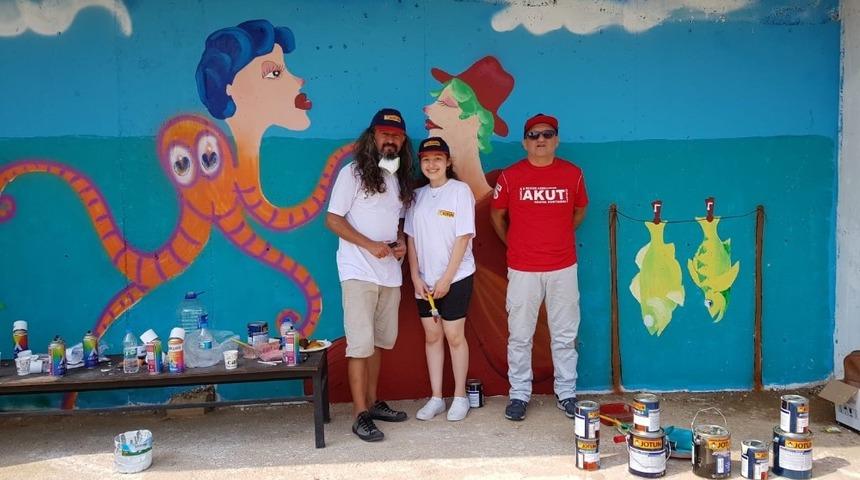 AKUT Kaş&rsquo;ta plastik atıkların zararına dikkati &ccedil;ekti