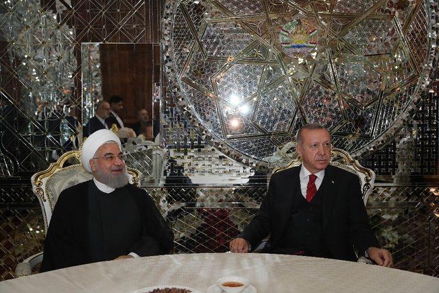 Cumhurbaşkanı Erdoğan, İranlı mevkidaşı Ruhani ile görüştü