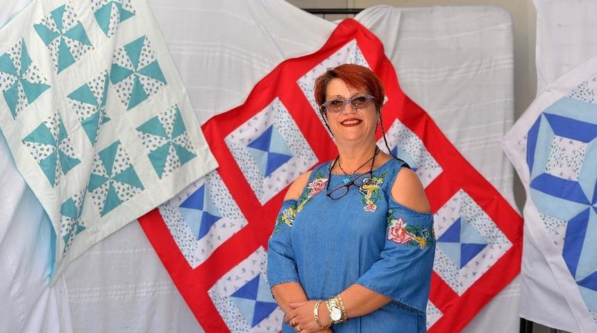 &Ouml;ğrencisi olduğu kursun &ouml;ğretmeni oldu