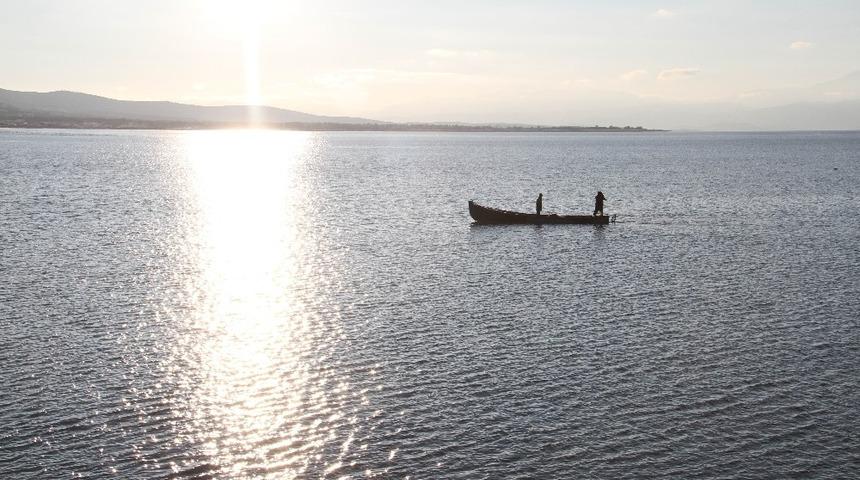 Beyşehir G&ouml;l&uuml;nde av yasağı sona erdi