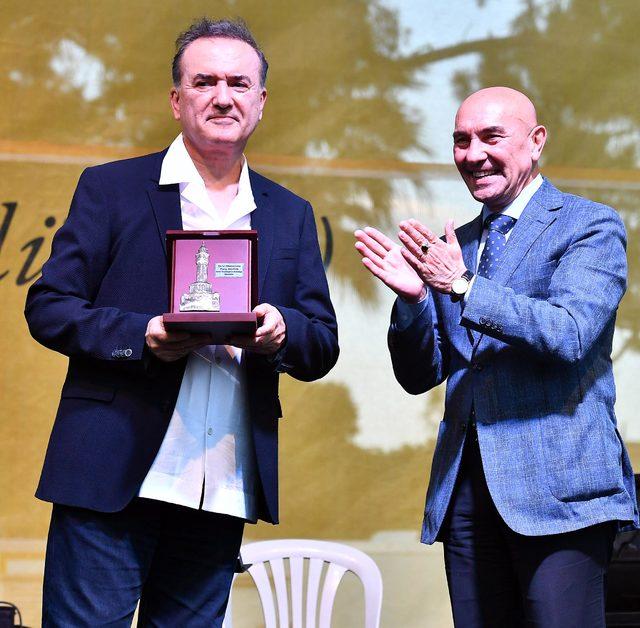İzmir Edebiyat Festivali Murathan Mungan’la başladı
