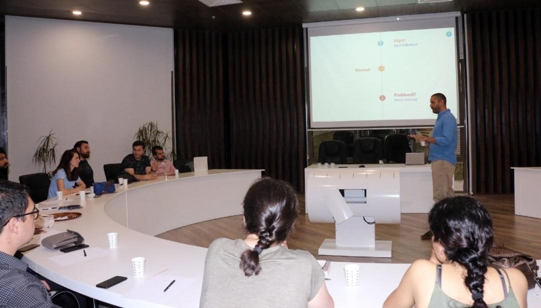 Spor &ouml;ğretmenlerine "Spor Psikolojisi" eğitimi