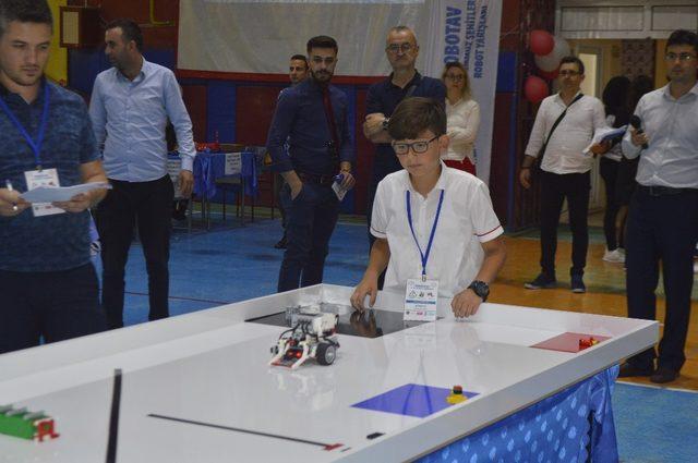 Tavşanlı’da Robot Yarışması