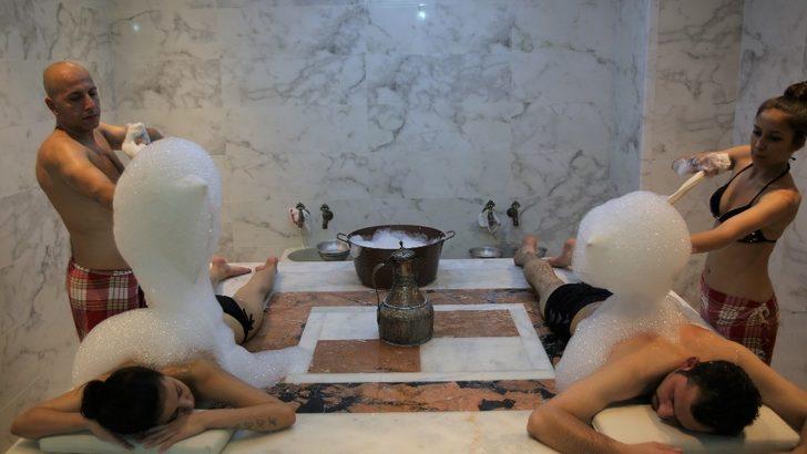 Yabancı turistlerden Türk Hamamı’na yoğun ilgi, bir gelen bir kez daha geliyor G2