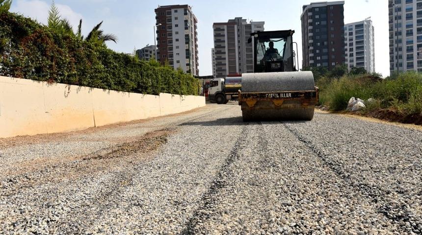 Toroslar&rsquo;da yol bakım &ccedil;alışmaları s&uuml;r&uuml;yor