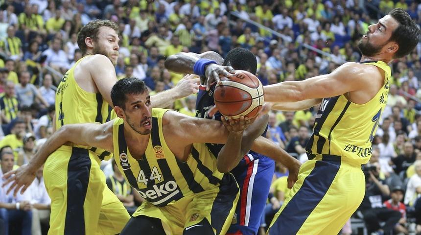 Fenerbahçe Beko 82 - 73 Anadolu Efes