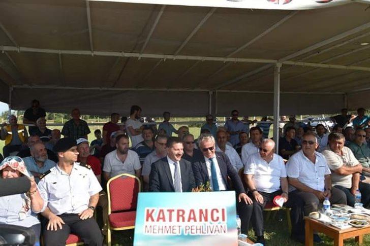 Katrancı Mehmet yağlı güreşlerinde Dağdeviren şampiyon G5