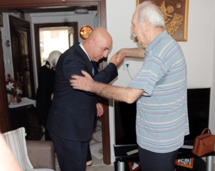 (Özel) Şehit babası Halis Turgut Karaman: “Oğlumun şehit olacağını o doğmadan rüyamda gördüm” G4