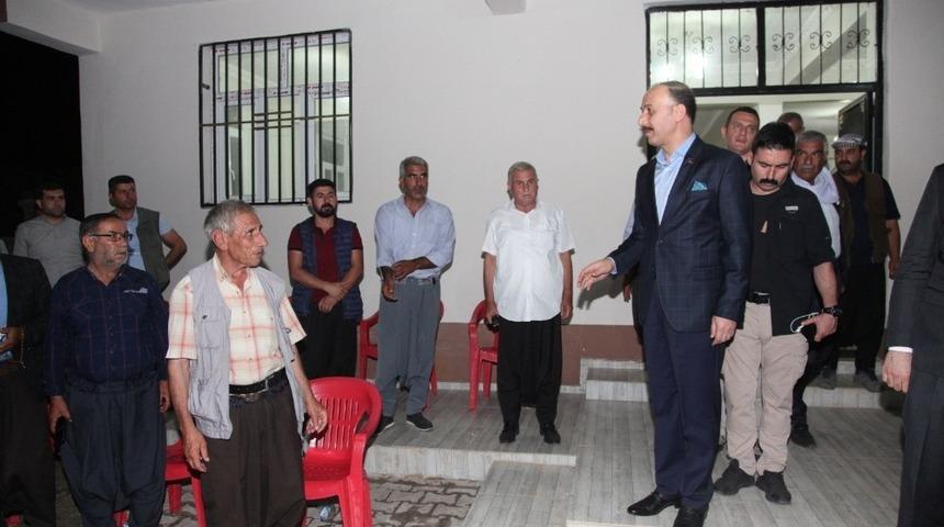 Vali Erin’den acılı ailelere taziye ziyareti