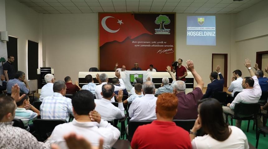 Şehitkamil Belediyespor&rsquo;da Hasan Oğuz d&ouml;nemi başladı