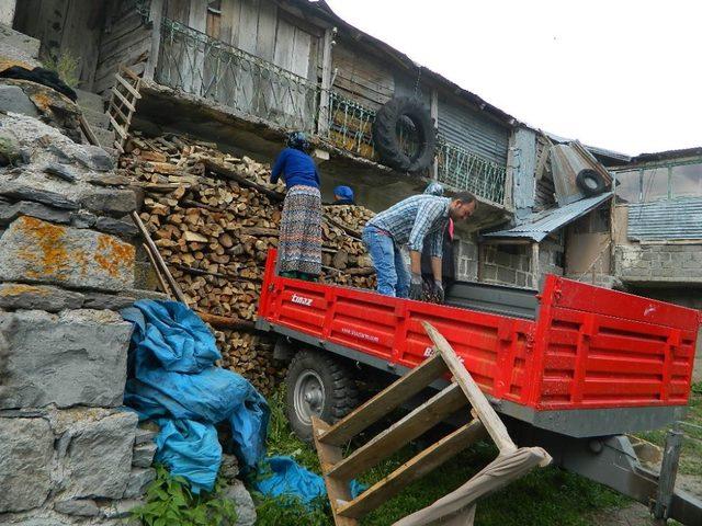 Vali Masatlı, heyelan bölgesinde incelemelerde bulundu