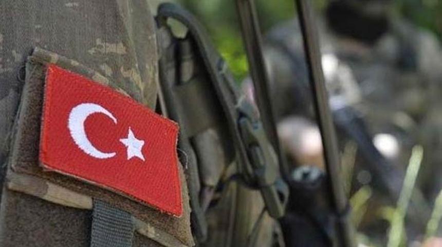 Bakan Soylu acı haberi duyurdu! 1 asker şehit oldu