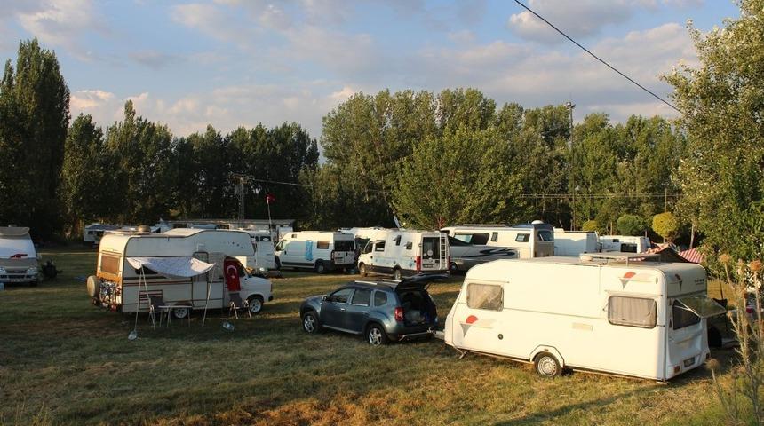 Karavancılar 4 Temmuz’da Çal’da buluşacak