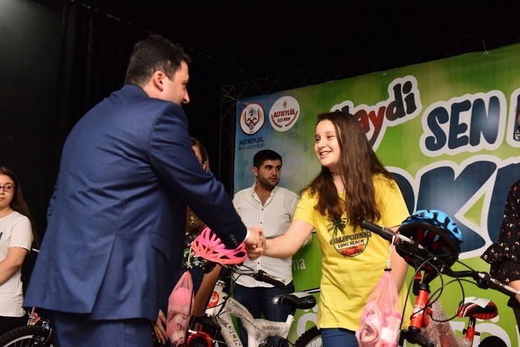 Kitap okudular bisiklet kazandılar G3