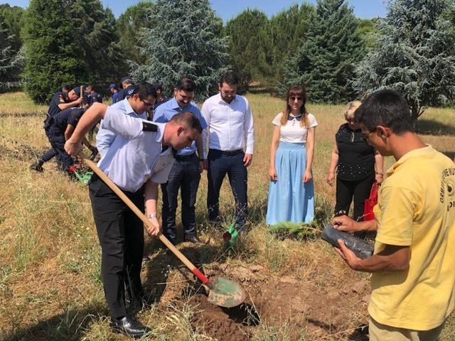 Jandarma Kuruluşunun 180.yılı anısına fidan dikildi