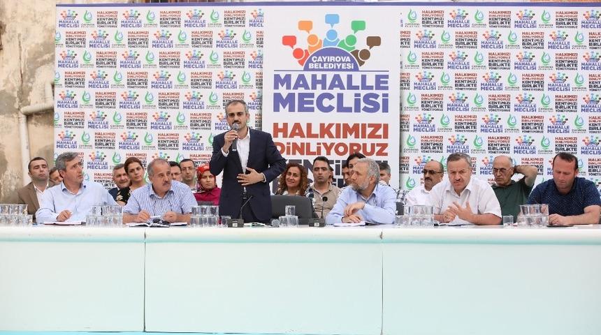 Belediye başkanı, mahalle sakinlerinin taleplerini tek tek dinledi