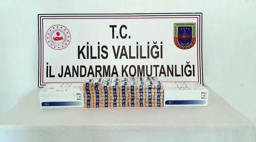 Minibüste Kaçak sigara ele geçirildi