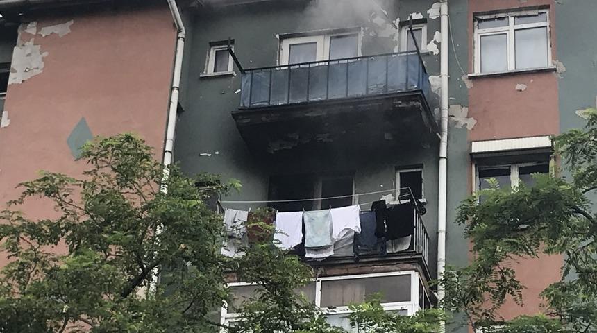 Ataşehir&rsquo;de yangın