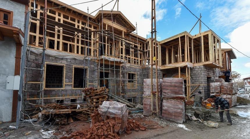 Tarihi Ankara evleri restore ediliyor