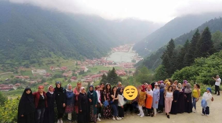 Lice Kaymakamlığı ADEM kursiyerlerine Karadeniz turu düzenledi