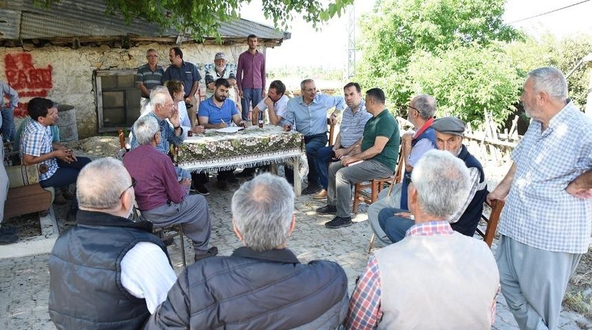 Başkan Bozdoğan, 10 günde 100 köy gezdi