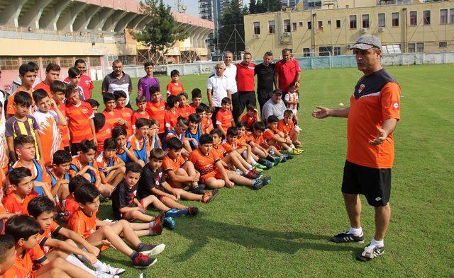Adanaspor Futbol Şenliği başladı
