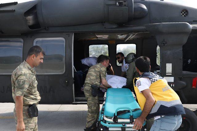 Silopi'de kazazede askeri helikopterle hastaneye sevk edildi