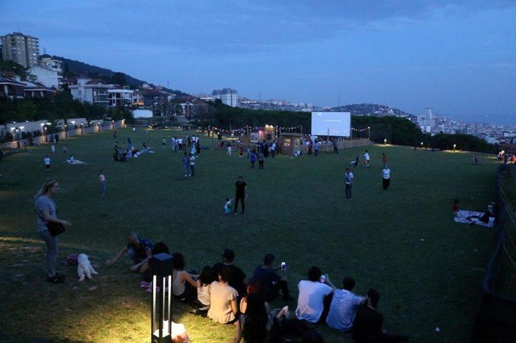 Kartal’ta nostaljik yazlık sinema günleri devam ediyor G1