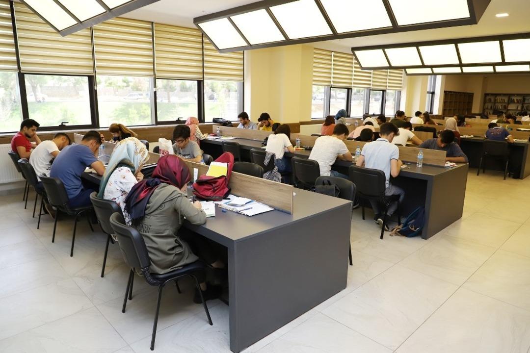 &Ouml;ğrencilerin yaz tatilinde de adresleri değişmeyecek