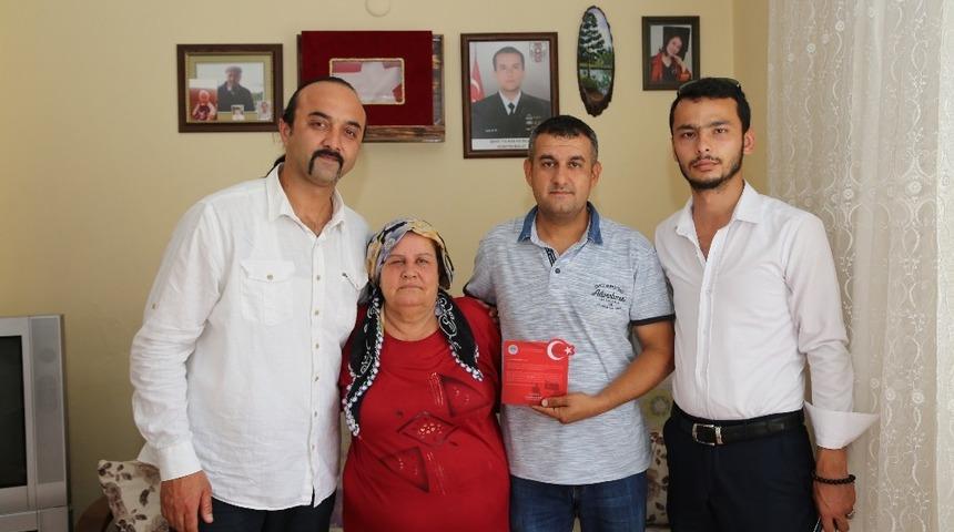 Başkan Yılmaz’dan şehit babalarına duygulandıran mektup