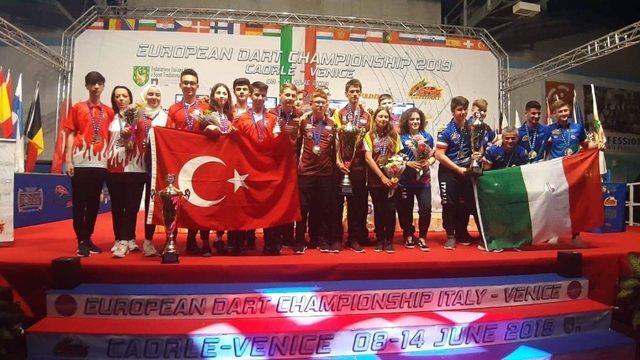 İtalya’dan madalya ile döndüler