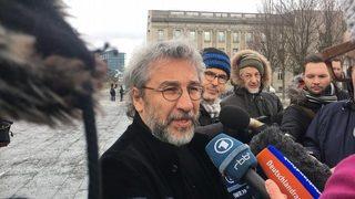 Can Dündar Erdoğan'ın mitinginin yasaklanmasına karşı