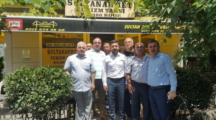 Belediye Başkanı Rasim Arı, Sultanahmet’te taksicilerin misafiri oldu