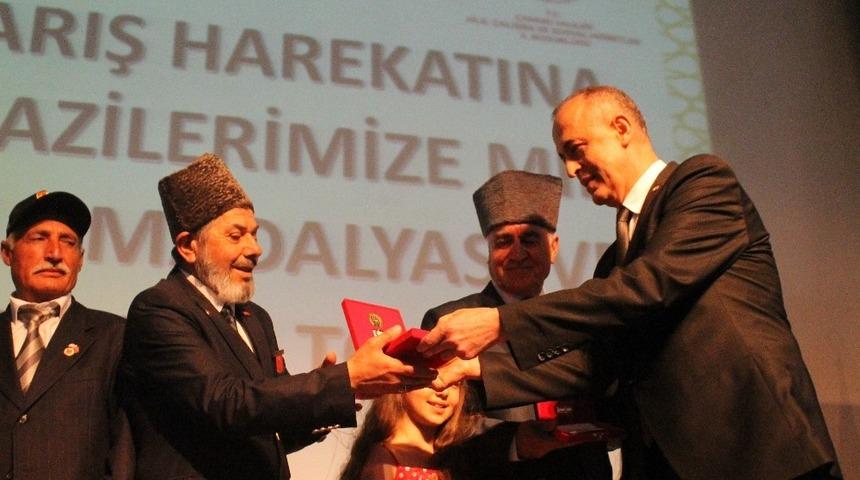 Kıbrıs gazilerine Milli M&uuml;cadele madalyası verildi