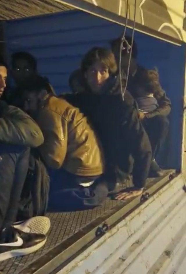 Siirt'te 40 kaçak göçmen yakalandı