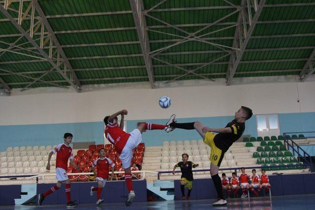 Futsal heyecanı başladı