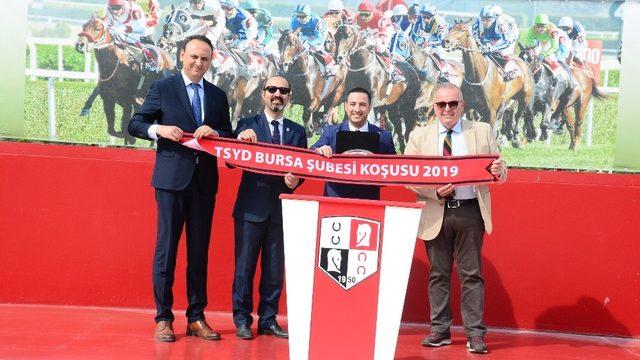 TSYD Bursa koşusunu Behramkale kazandı